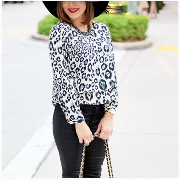 Zara Leopard Print Semi Cropped Blouse - Picture 2 of 7